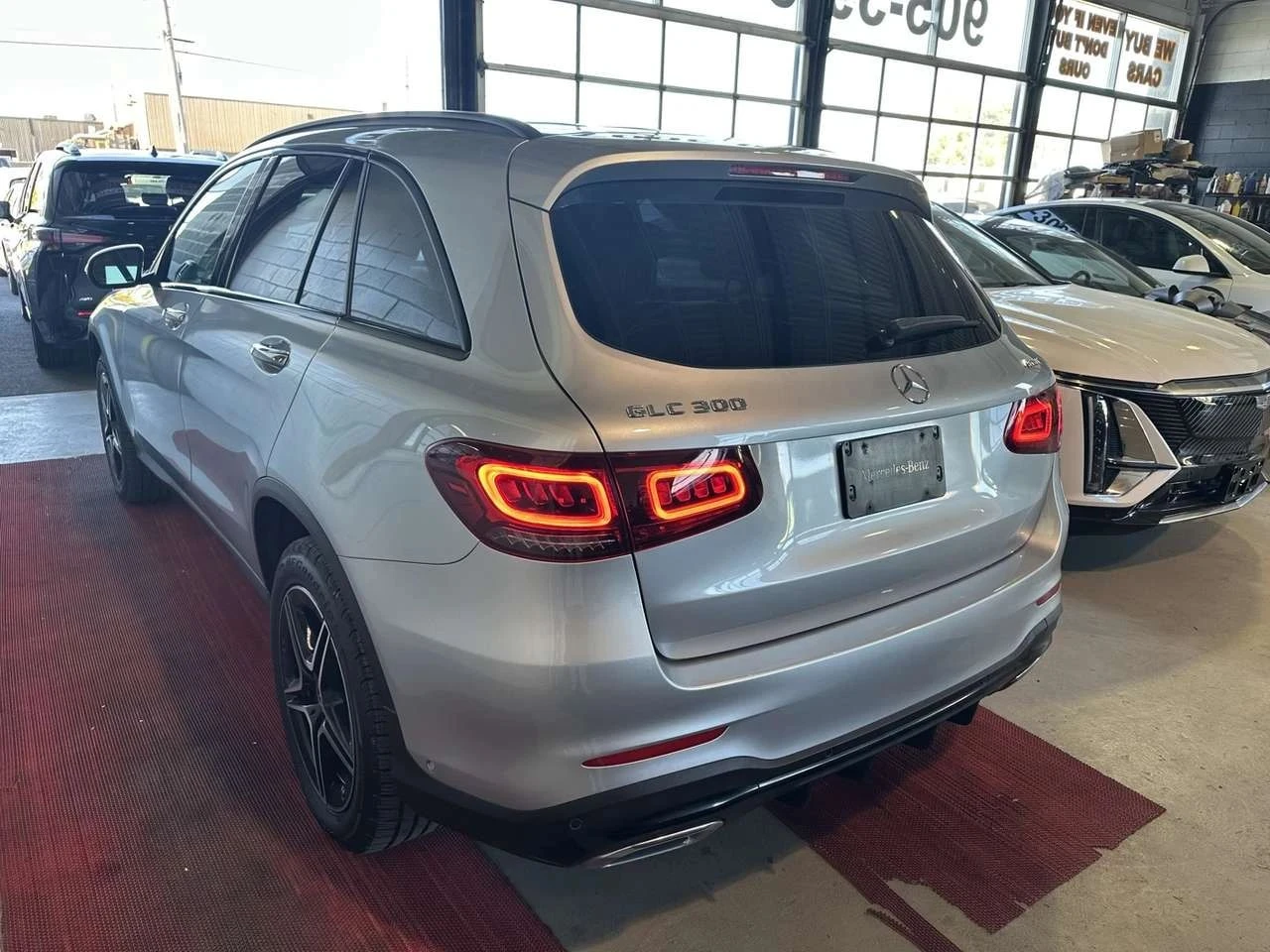 Mercedes-Benz GLC 300, снимка 5 - Автомобили и джипове - 56689235