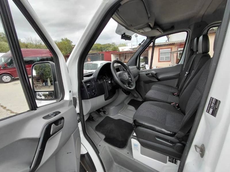 Mercedes-Benz Sprinter, снимка 10 - Бусове и автобуси - 52724653
