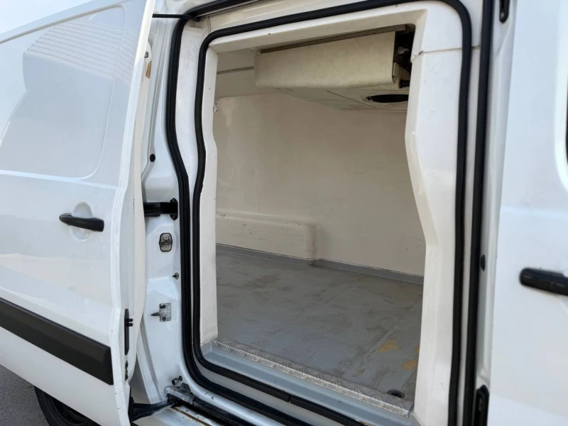 Fiat Scudo 2.0MultiJet ХЛАДИЛЕН, снимка 13 - Бусове и автобуси - 53357965