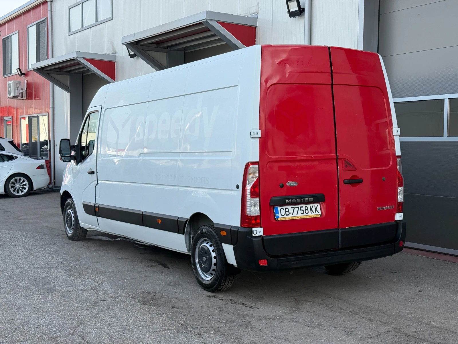 Renault Master 2.3 DCI - изображение 3