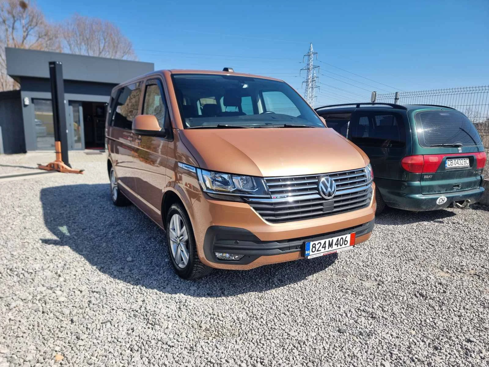 VW Caravelle 2.0TDI 7+ 1 4X4 ЦЕНА С ДДС, снимка 4 - Бусове и автобуси - 53845620