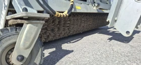 Телескопични товарачи Manitou Четка SCC 2600, снимка 14