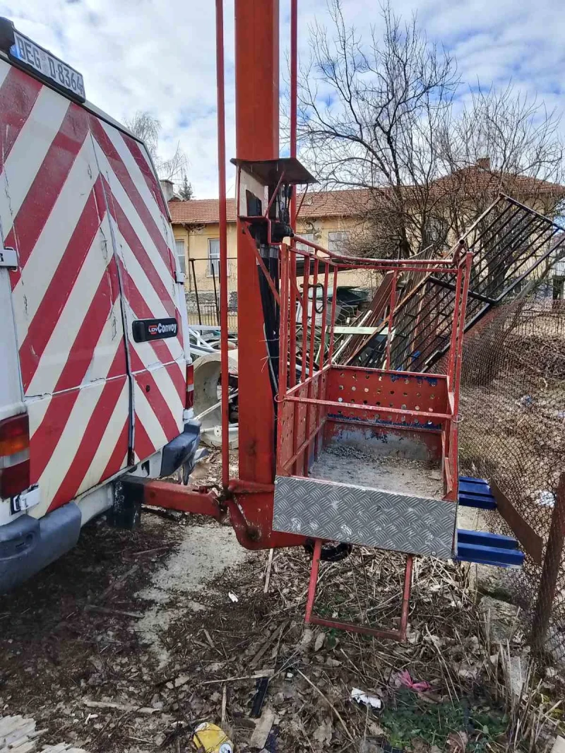 Автовишка Друга марка LDV, снимка 5 - Индустриална техника - 53433761