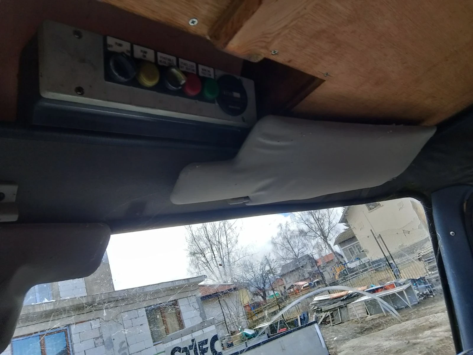 ��������� LDV | Mobile.bg � ����������� 14