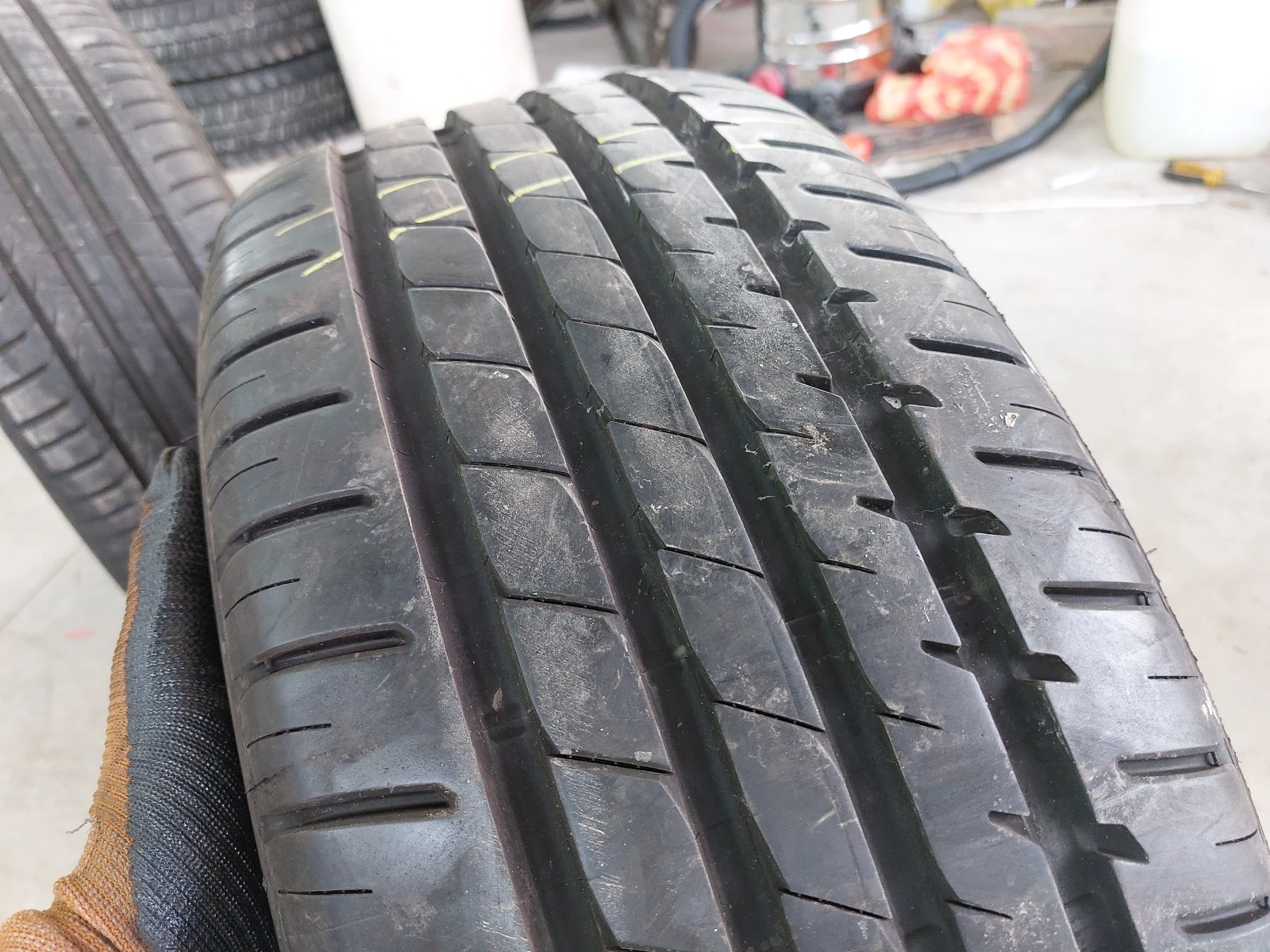 ���� 225/50R17 | Mobile.bg � ����������� 1