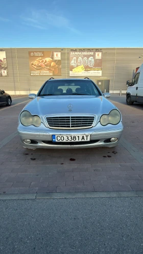 Mercedes-Benz C 220, снимка 2