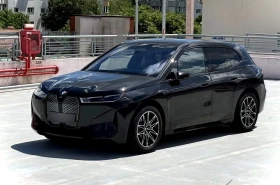 BMW iX xDrive40, снимка 1