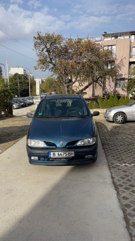 Renault Scenic Megan, снимка 2 - Автомобили и джипове - 45233162