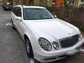 Mercedes-Benz E 320, снимка 1