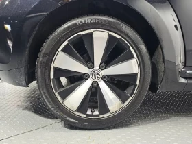 VW Beetle 2.0 Tdi Premium 3Rd Generation | Auto.bg — изображение 5