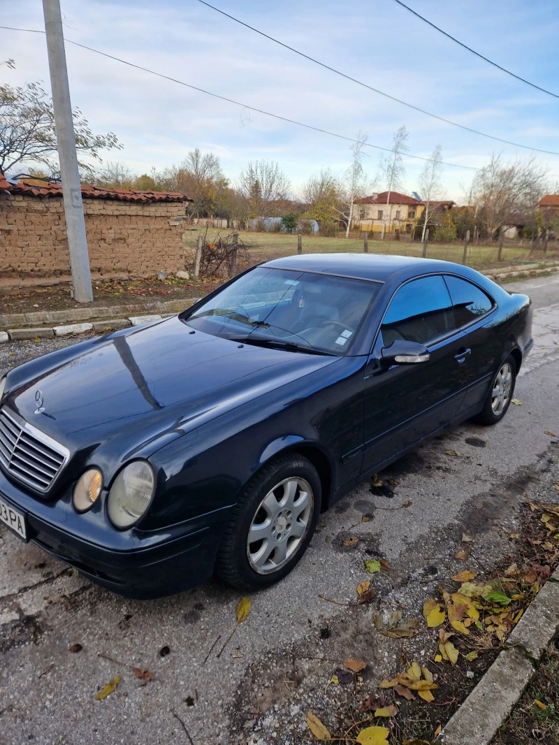 Mercedes-Benz CLK 200 Компресор , снимка 9 - Автомобили и джипове - 47425125