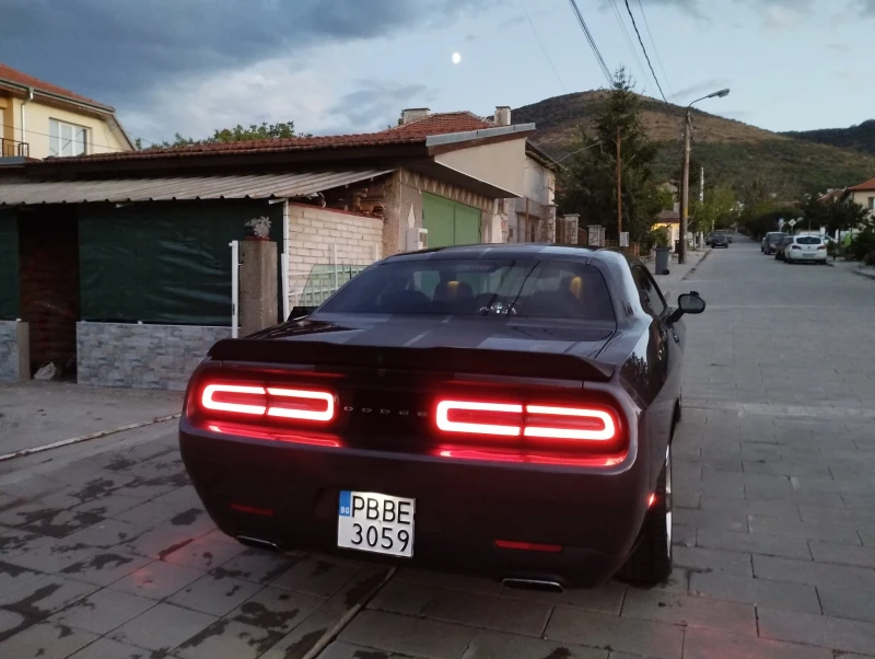 Dodge Challenger Бартер за Ауди А8 след 2011, снимка 6 - Автомобили и джипове - 49229115