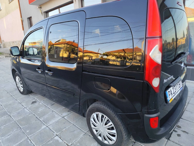 Renault Kangoo, снимка 3 - Автомобили и джипове - 48084145