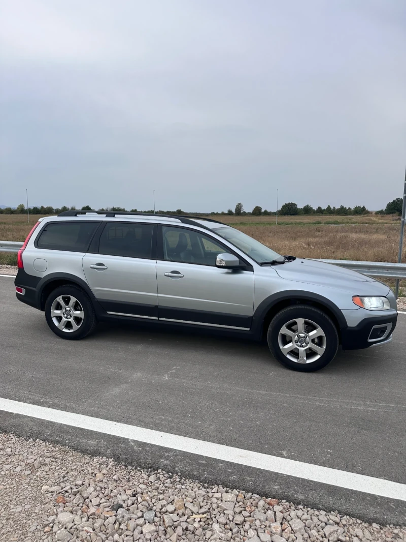 Volvo Xc70 2.4 D5 AWD, снимка 6 - Автомобили и джипове - 48061216