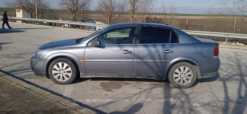 Opel Vectra 2.2, снимка 4 - Автомобили и джипове - 48591257