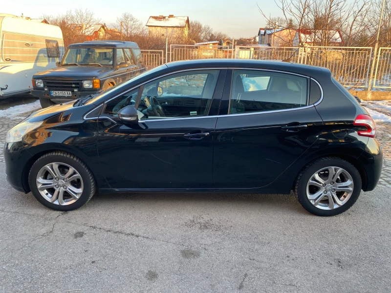 Peugeot 208 1.6 ehdi 92hp , снимка 3 - Автомобили и джипове - 49237470