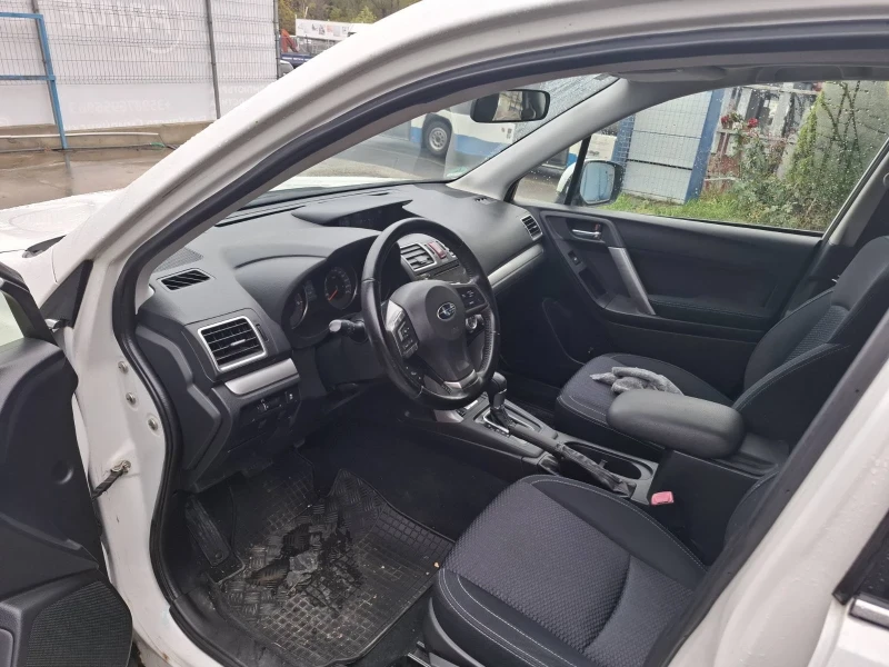 Subaru Forester, снимка 2 - Автомобили и джипове - 52726206