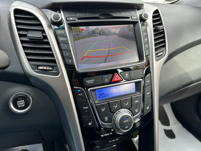 Hyundai I30 1.6d Автомат/Хечбек/Доказани км., снимка 14 - Автомобили и джипове - 52439732