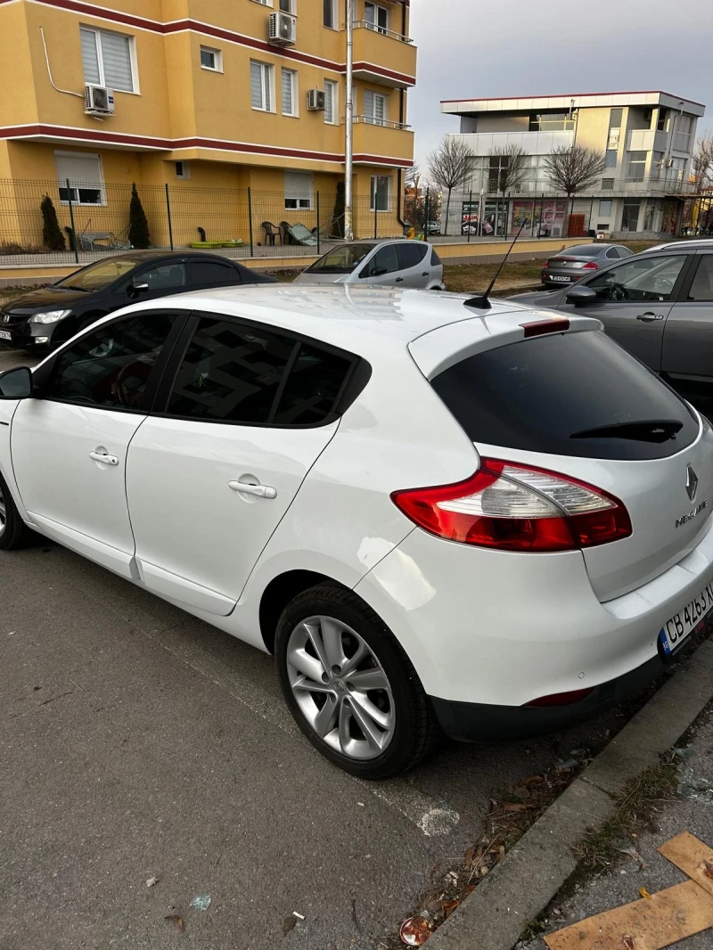 Renault Megane 1.5 DCI, снимка 5 - Автомобили и джипове - 52680803