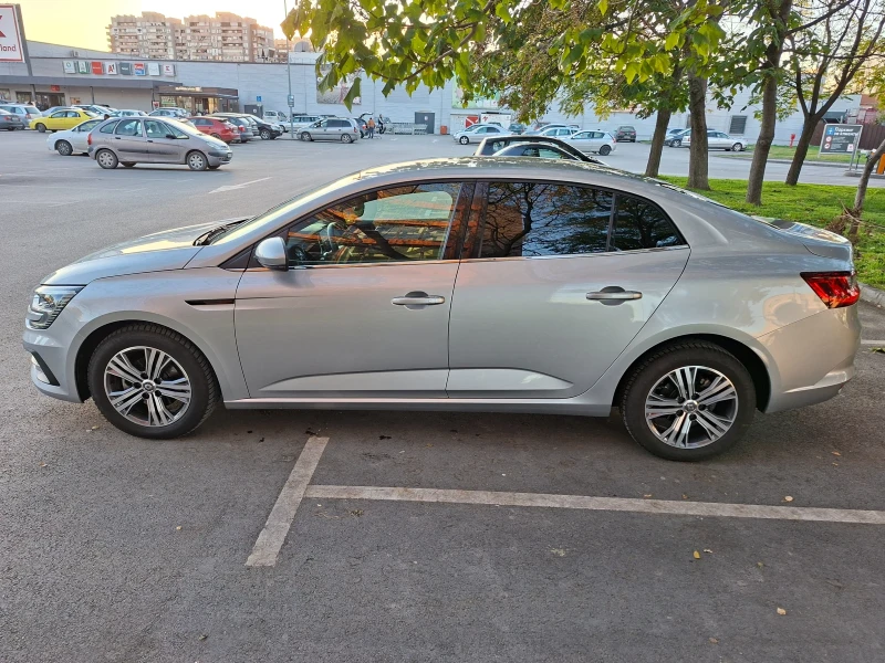 Renault Megane, снимка 5 - Автомобили и джипове - 52712692