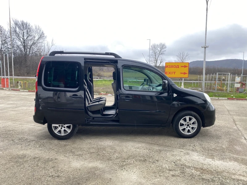 Renault Kangoo MAXI, снимка 9 - Автомобили и джипове - 53454014
