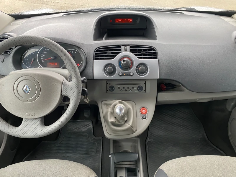 Renault Kangoo MAXI, снимка 14 - Автомобили и джипове - 53454014