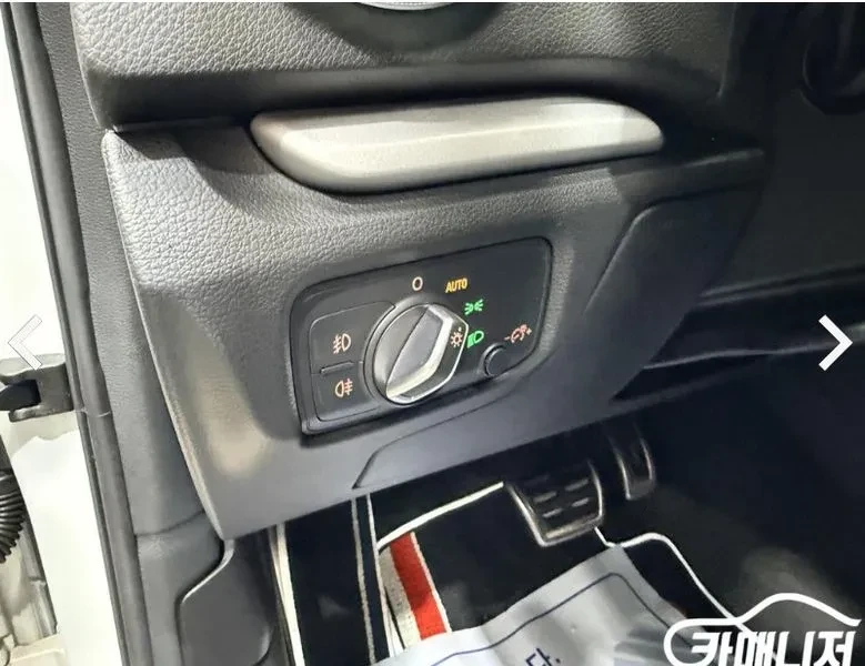 Audi A3 2.0 TDI, снимка 11 - Автомобили и джипове - 54971510