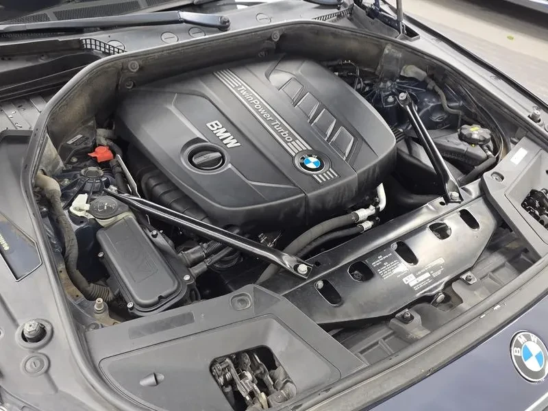 BMW 520 (F07) Gt Ed Edition, снимка 6 - Автомобили и джипове - 54997495