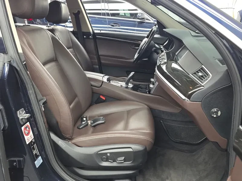 BMW 520 (F07) Gt Ed Edition, снимка 11 - Автомобили и джипове - 54997495