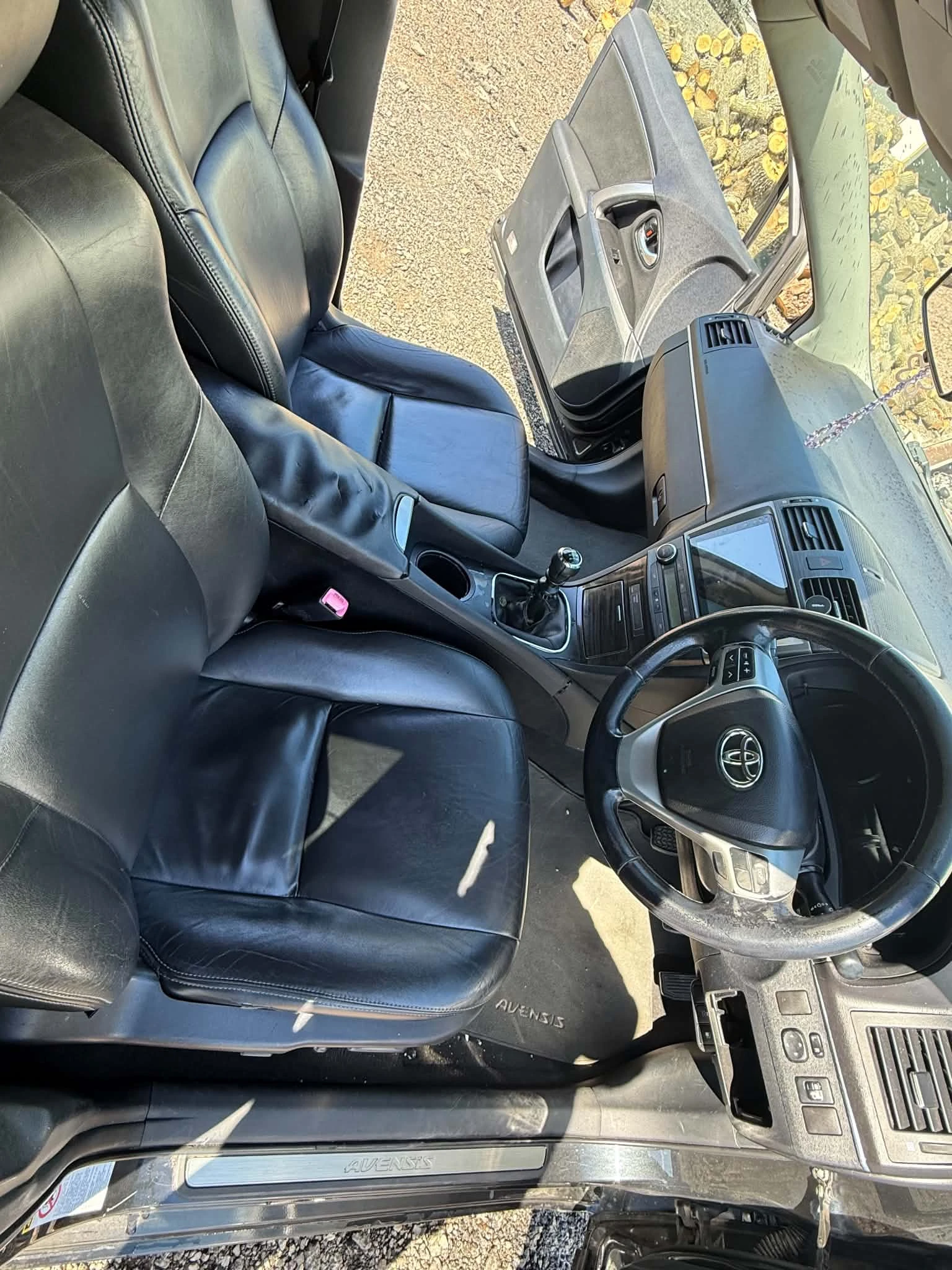 Toyota Avensis 2. 0 D-4D 124 к. с. НА ЧАСТИ, снимка 13 - Автомобили и джипове - 52982190