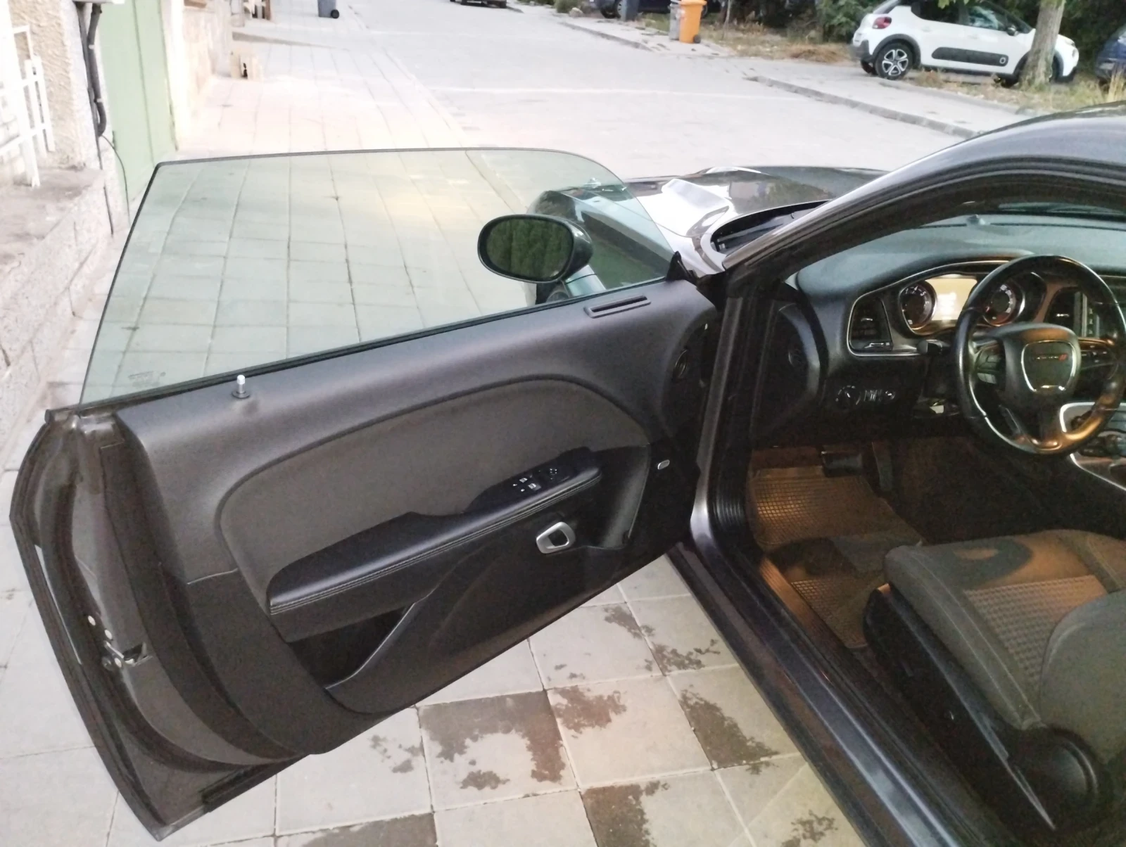 Dodge Challenger | Mobile.bg   12