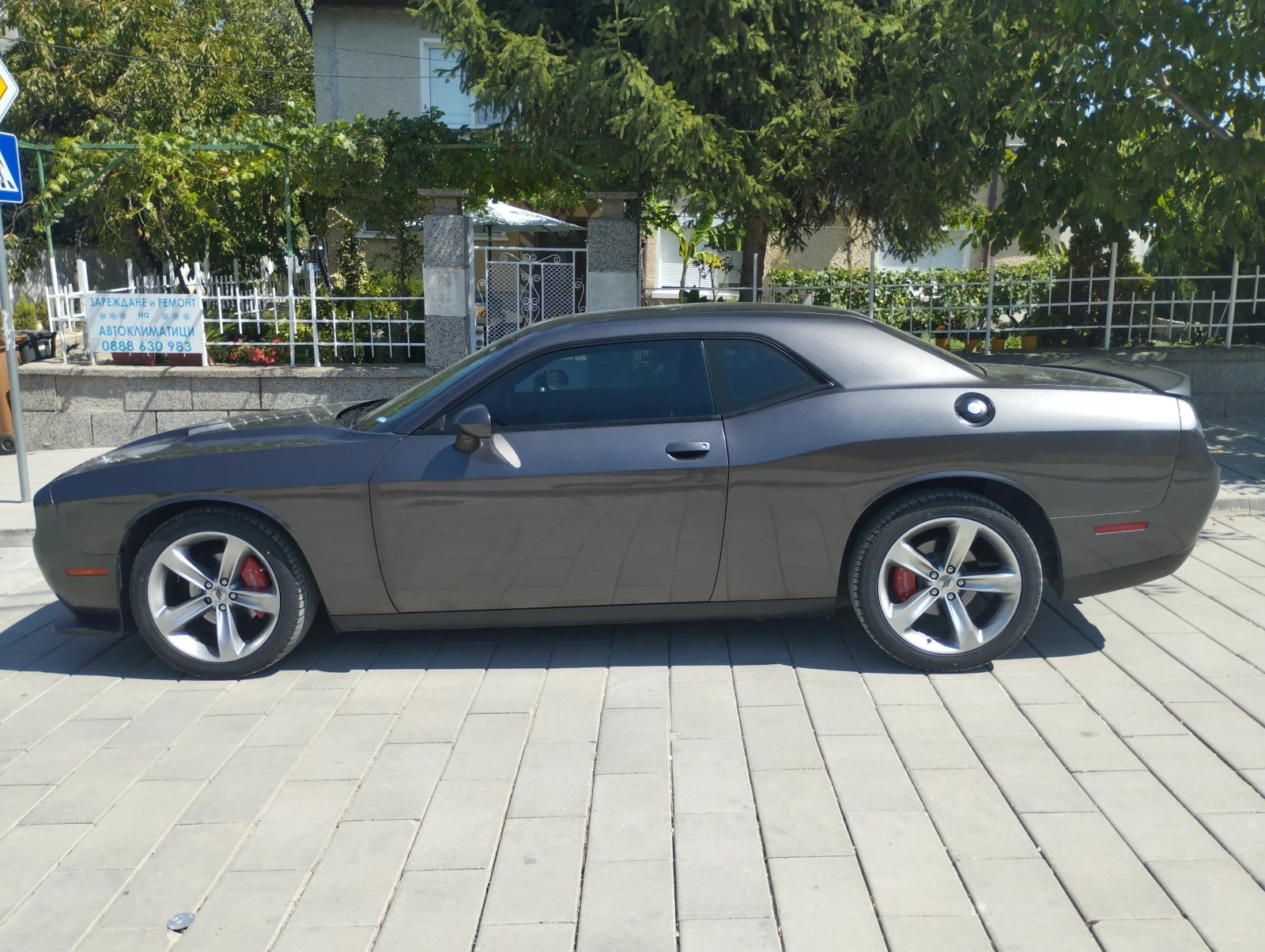 Dodge Challenger  - изображение 2