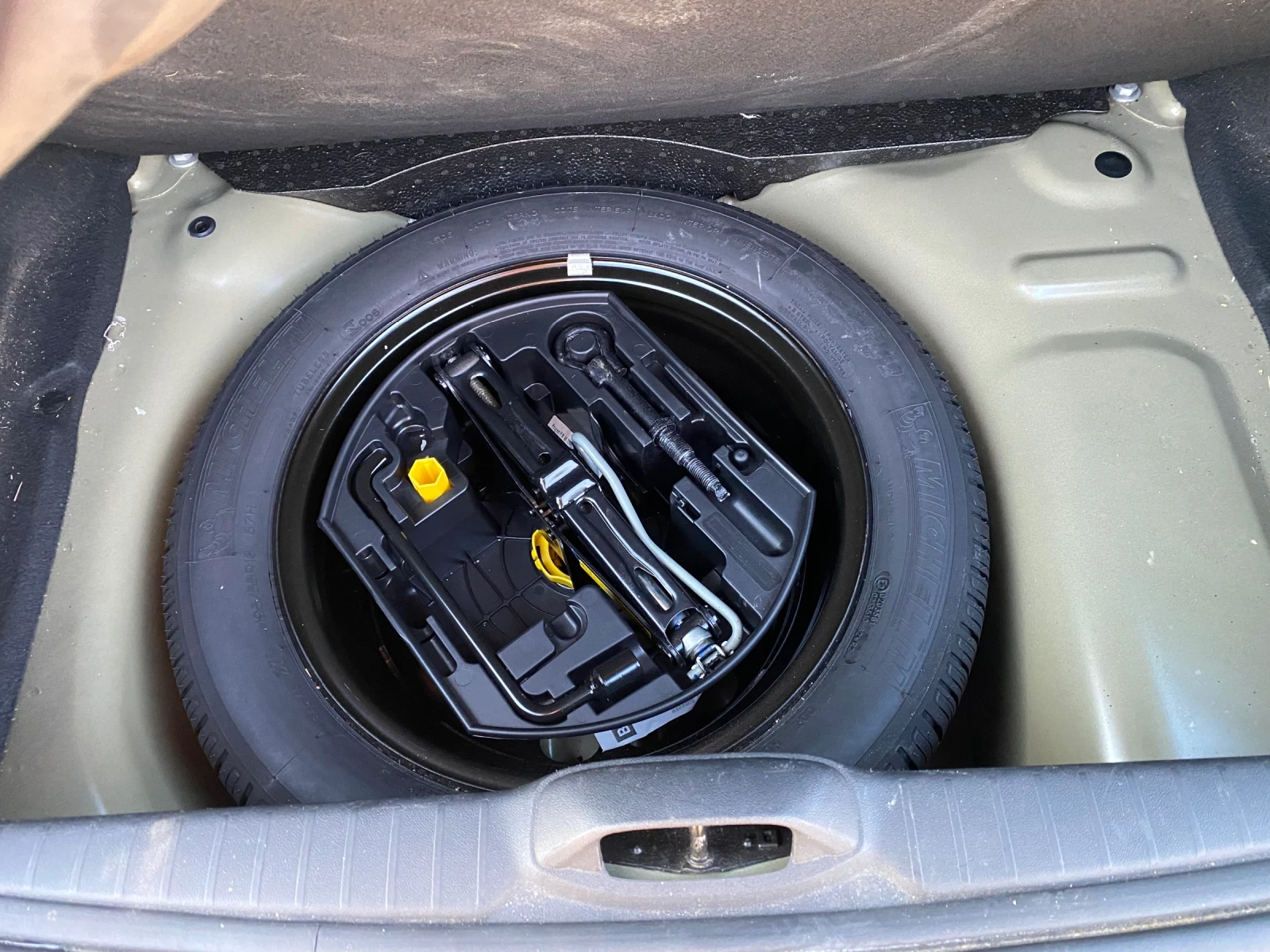 Peugeot 208 1.6 ehdi 92hp  | Mobile.bg   15