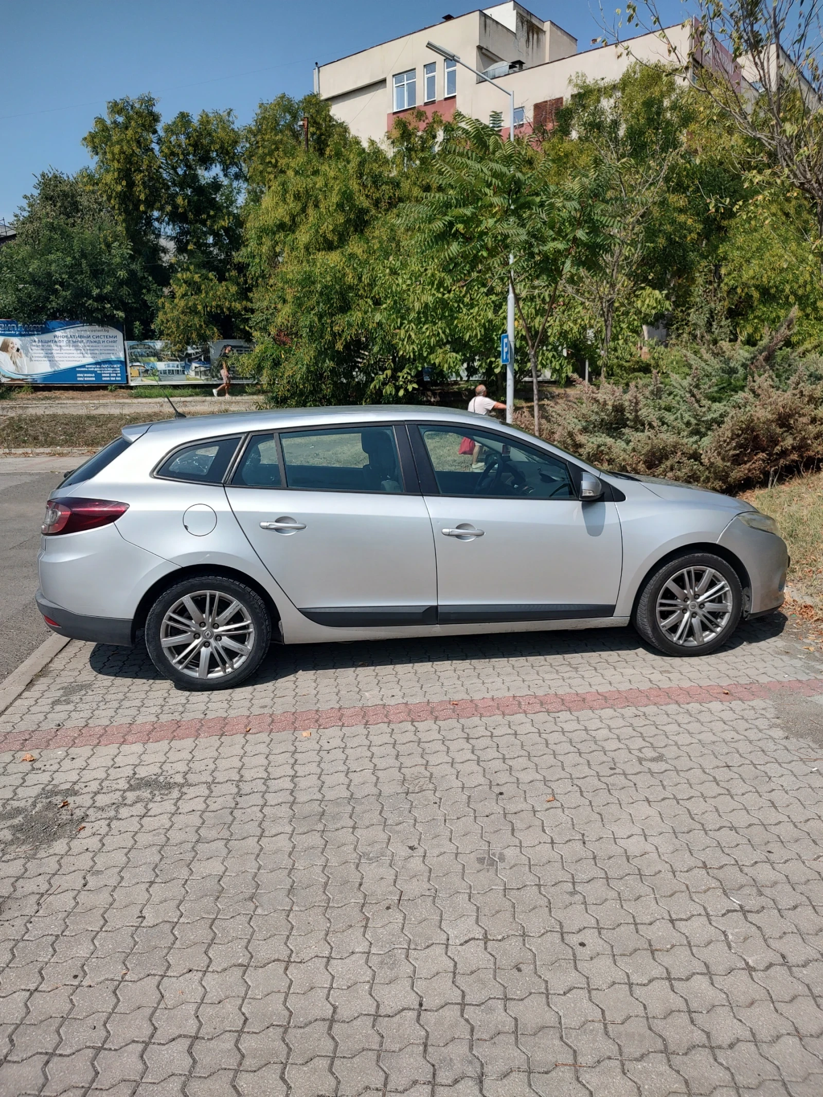 Renault Megane 1.5dci - изображение 4