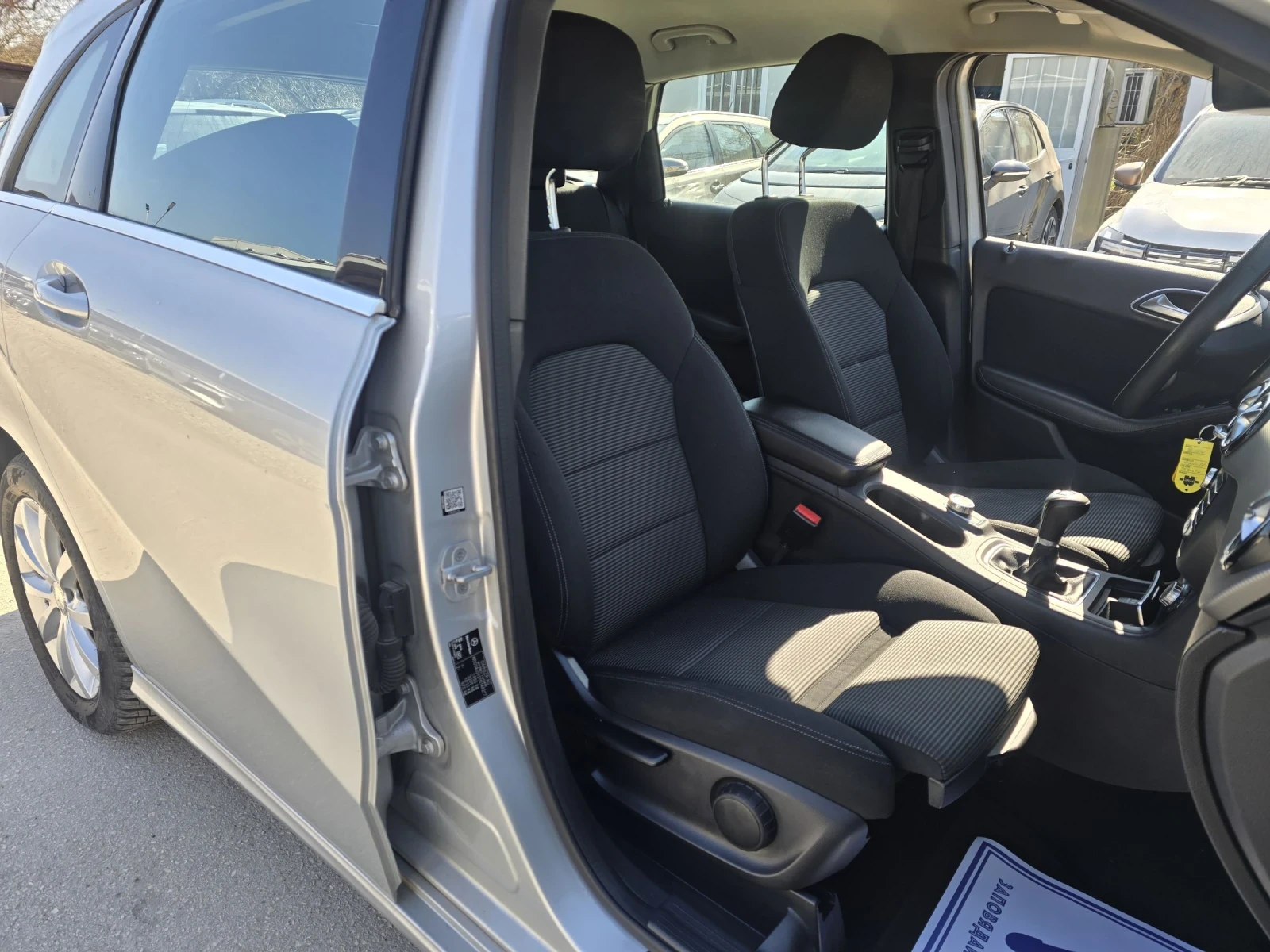 Mercedes-Benz B 180 ��� ��������� | Mobile.bg � ����������� 12