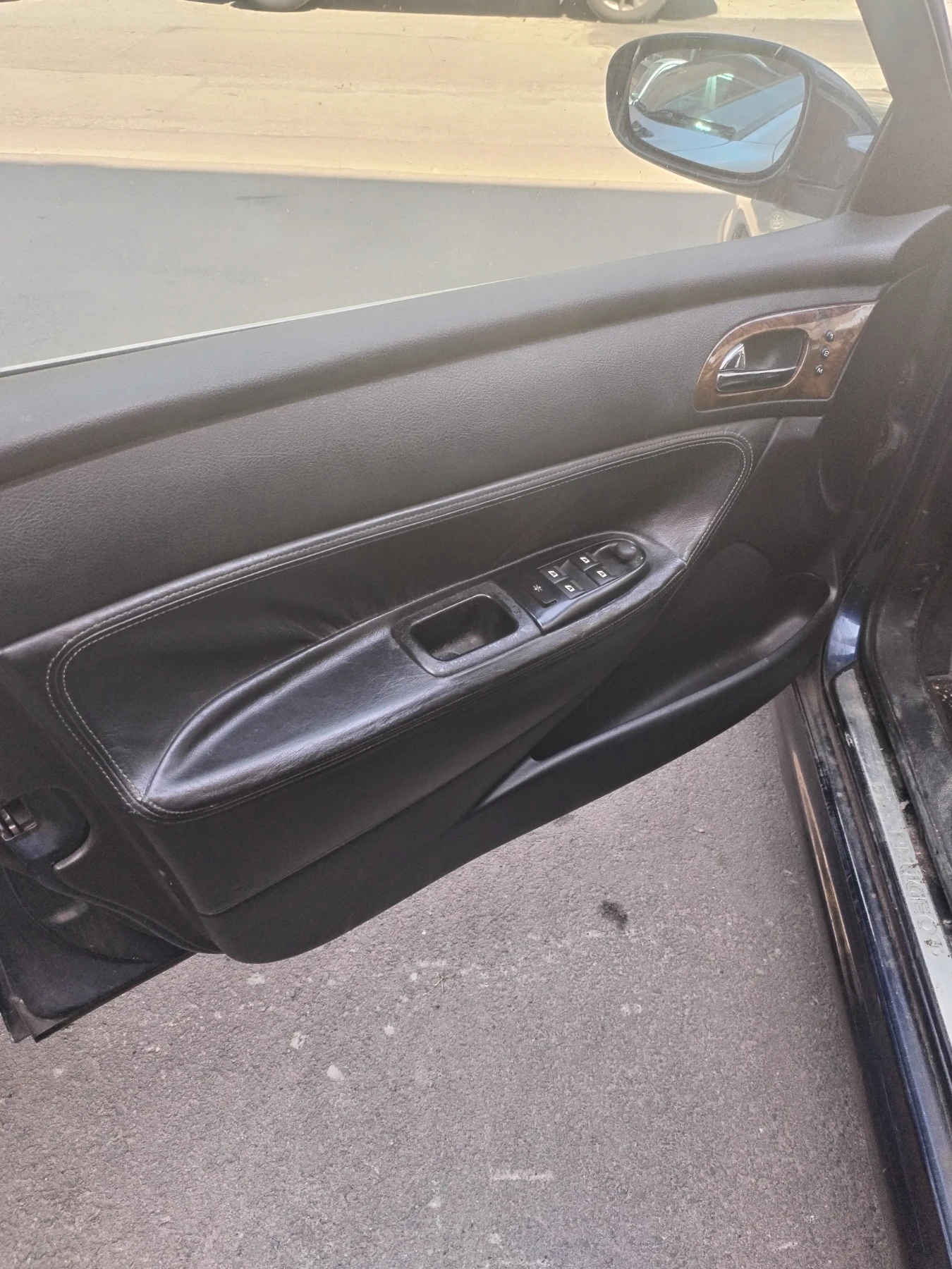 Peugeot 607 2.2 16V - изображение 6