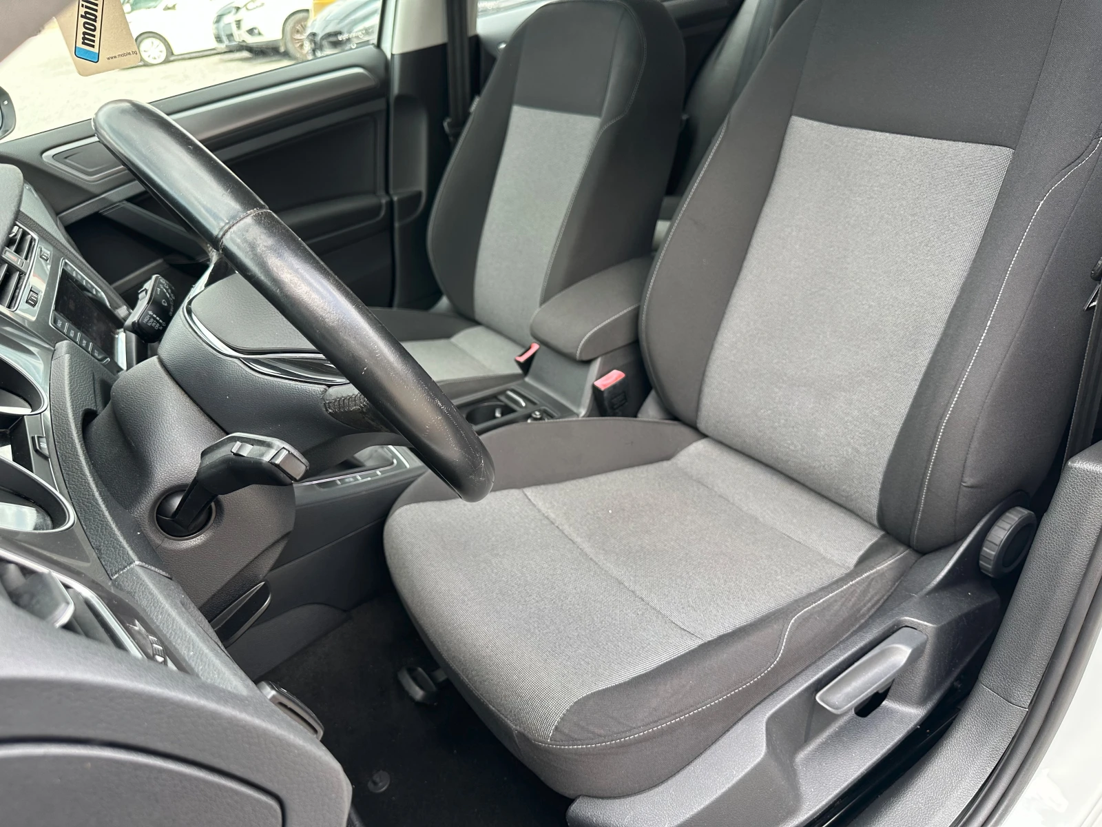 VW Golf 1.6TDI - изображение 9