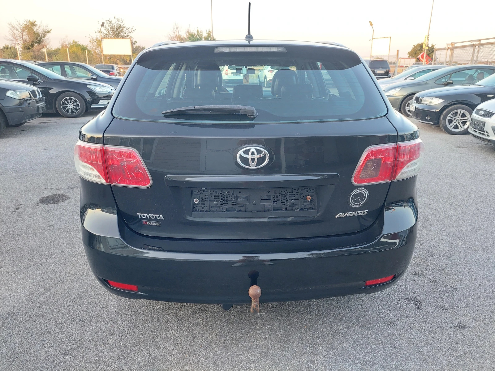 Toyota Avensis 2.0D4D КОЖА НАВИ - изображение 4