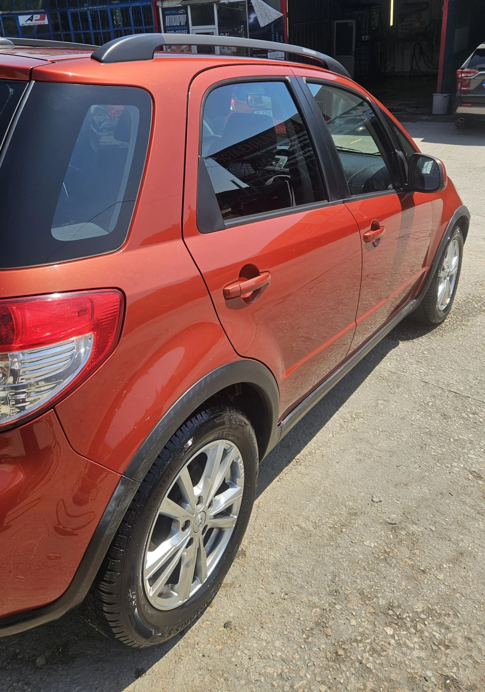Suzuki SX4  - изображение 4