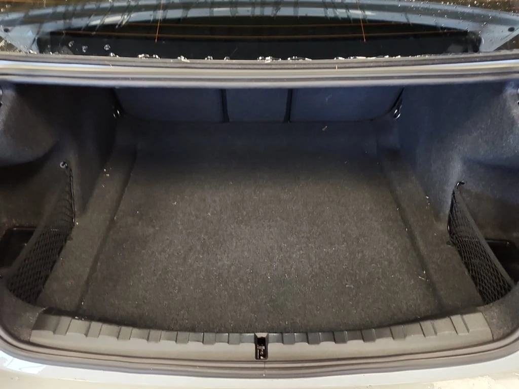 BMW 330 I XDRIVE 2019 * CARFAX *    | Mobile.bg   12