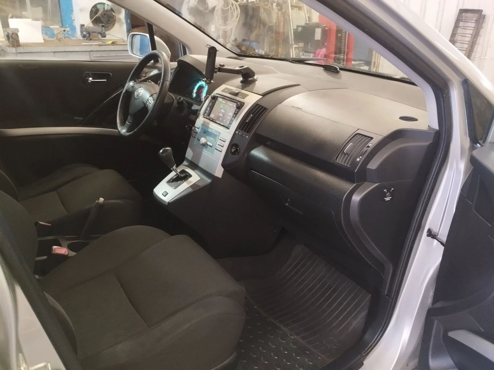 Toyota Corolla verso 1.8VVTI BENZIN/GAS | Mobile.bg � ����������� 13