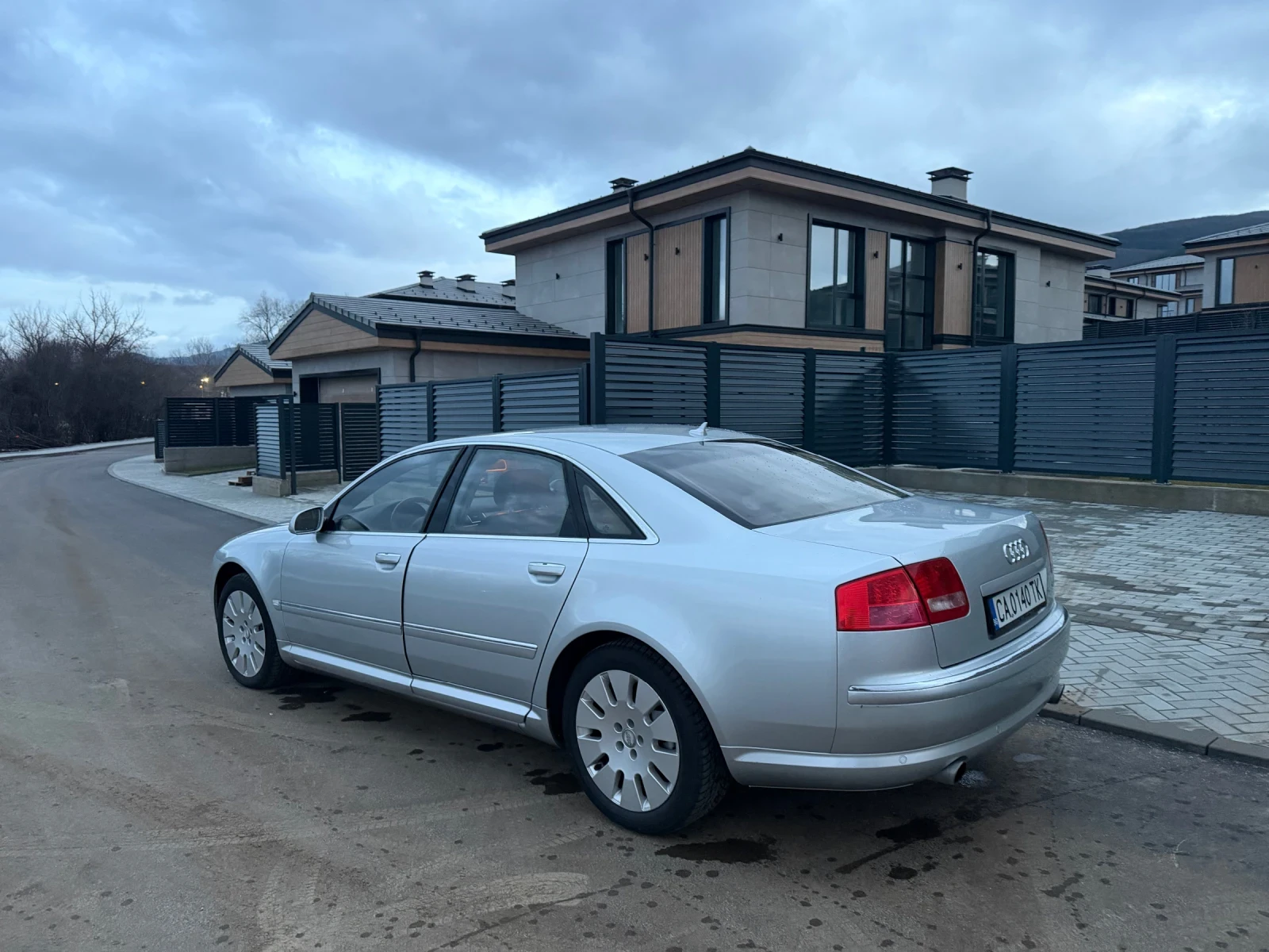 Audi A8  - изображение 4