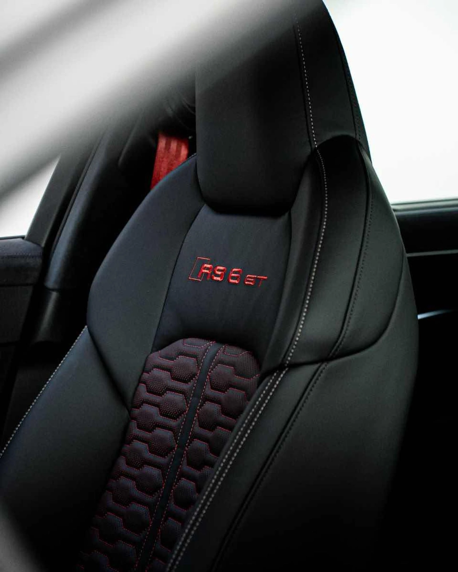 Audi Rs6 GT С РЕГИСТРАЦИЯ & АВТО КРЕДИТ - изображение 6