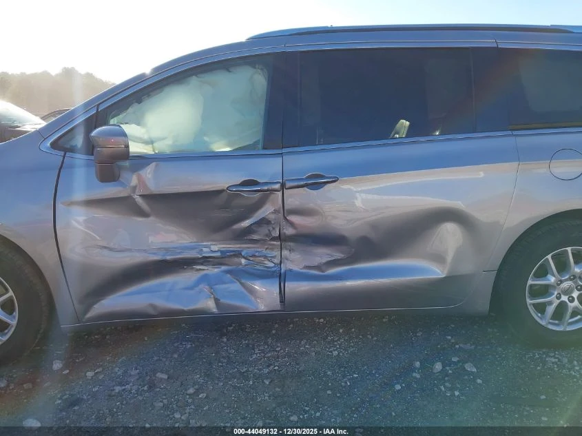 Chrysler Pacifica 3.6l Touring L - изображение 6