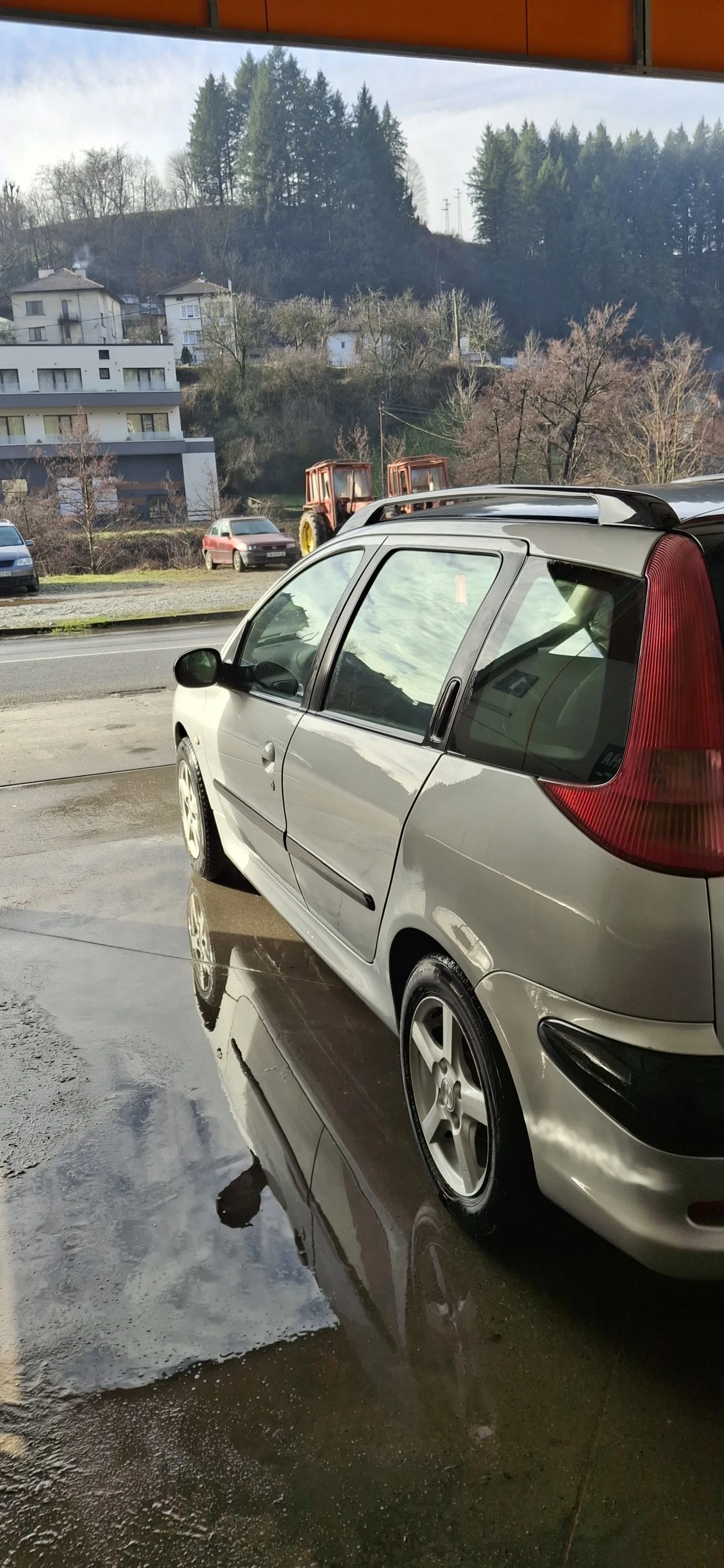 Peugeot 206 1.4i бензин, снимка 4 - Автомобили и джипове - 53715668