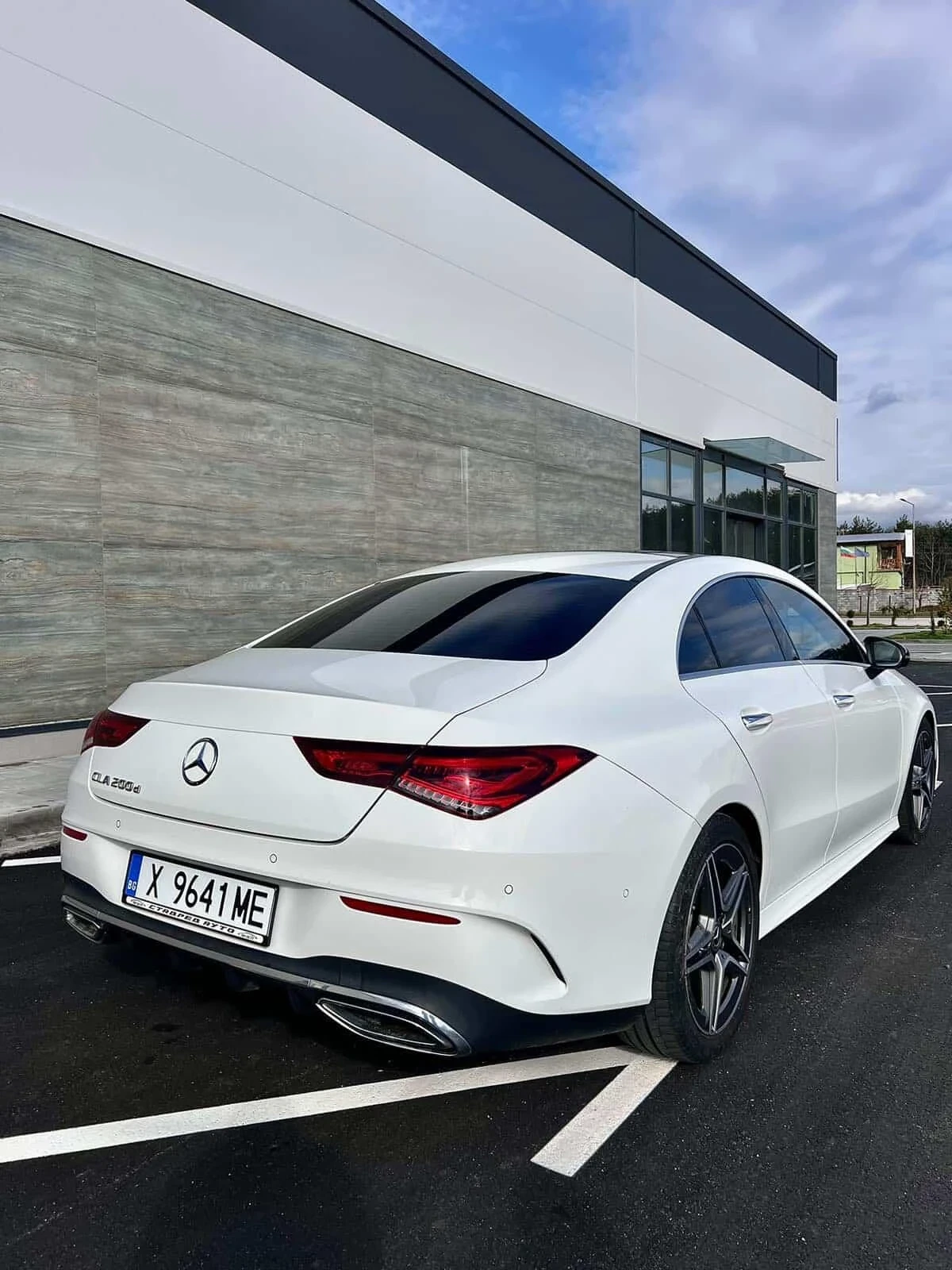 Mercedes-Benz CLA 200, снимка 6 - Автомобили и джипове - 53781864