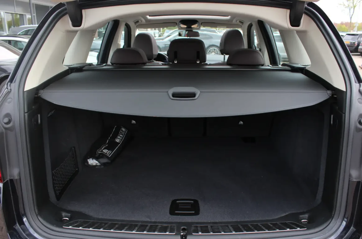 BMW iX3 Executive 80 kWh / SoH 96, 4% / Pano / 360 camera, снимка 17 - Автомобили и джипове - 54370183