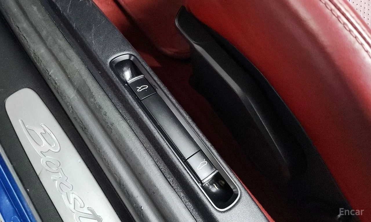 Porsche Boxster 2.5 S* BOSE* ГЕНЕРАЦИЯ* GTS PACK* КАМЕРА* ПОДГРЕВ*, снимка 10 - Автомобили и джипове - 54446216