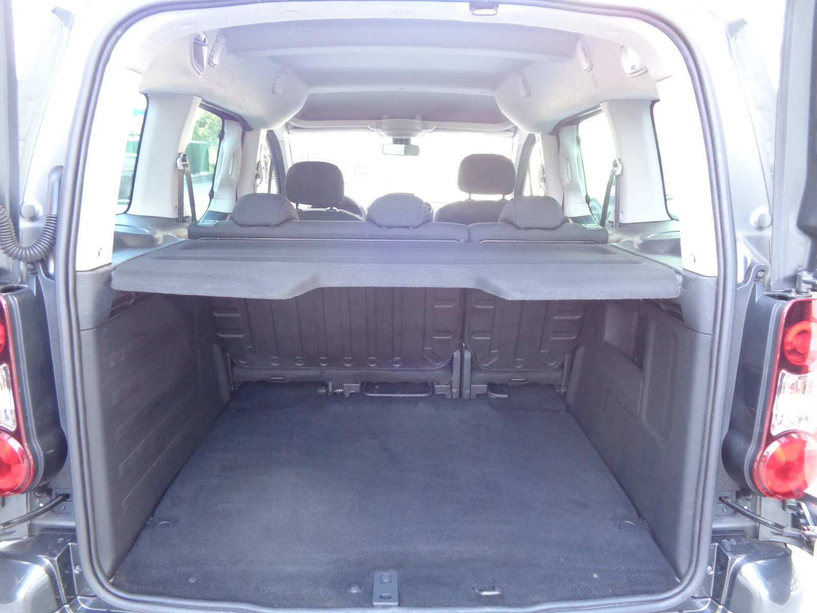 Peugeot Partner 1.6HDI-100-TEPEE-E6-BARTER-LIZING, снимка 9 - Автомобили и джипове - 54455137