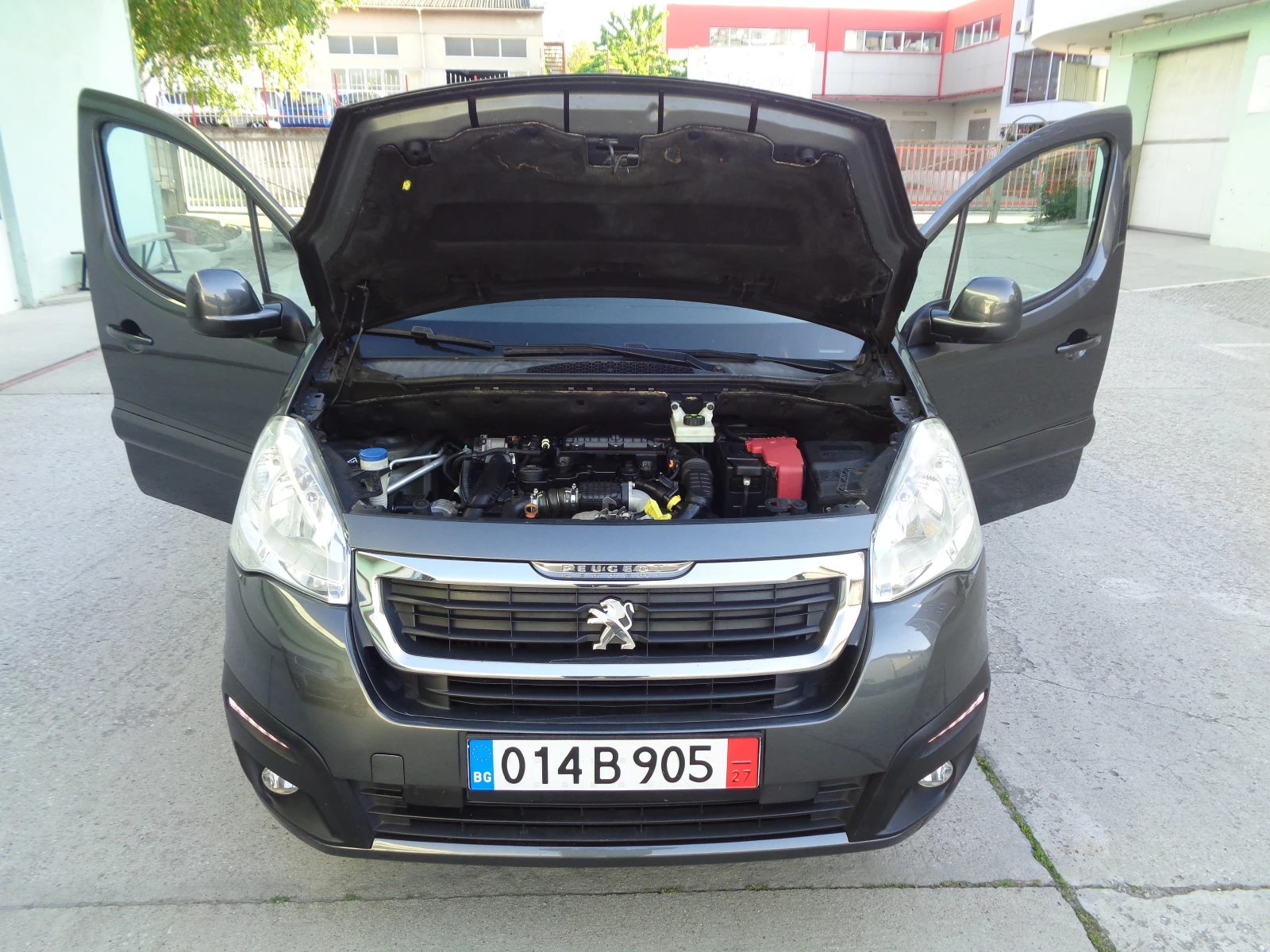 Peugeot Partner 1.6HDI-100-TEPEE-E6-BARTER-LIZING, снимка 17 - Автомобили и джипове - 54455137